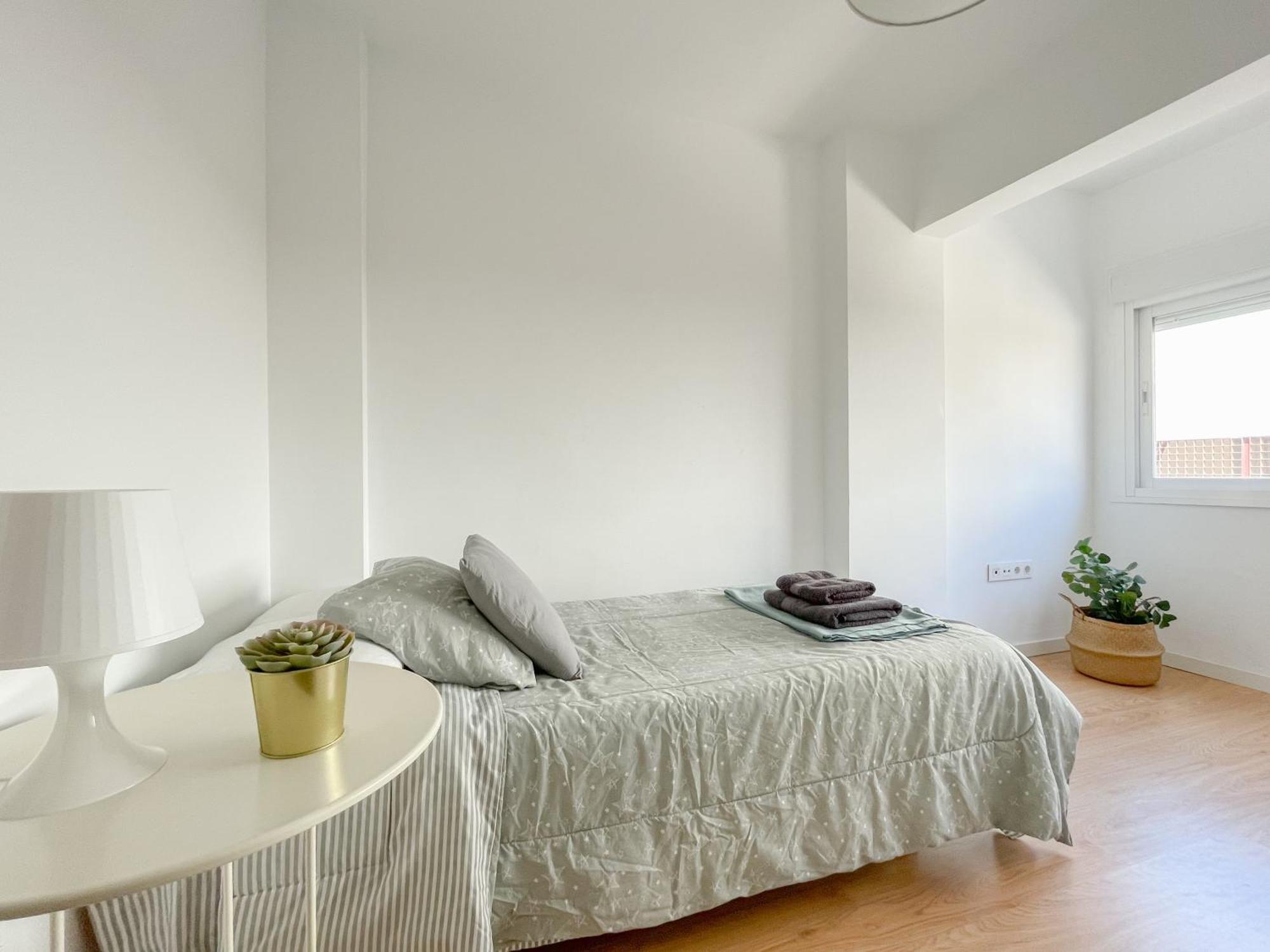 Moderno Apartamento Plz De La Merced Málaga Exterior foto
